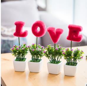 Ceramic Idyllic Plant Ornament