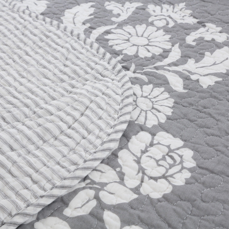 Bedding Quilted Cotton Three-piece Set