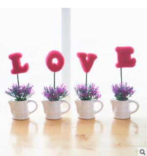 Ceramic Idyllic Plant Ornament