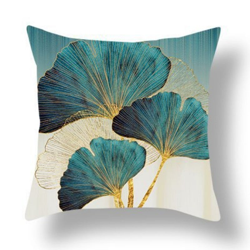 Ginkgo Leaf Printed Peach Skin Velvet Pillowcase