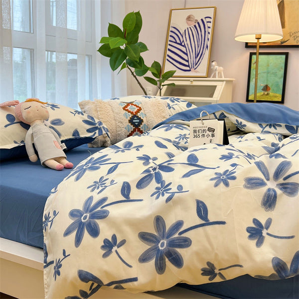 Cartoon Anime Polyester Bedding Set – 4-Piece Soft & Cozy