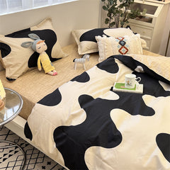Cartoon Anime Polyester Bedding Set – 4-Piece Soft & Cozy