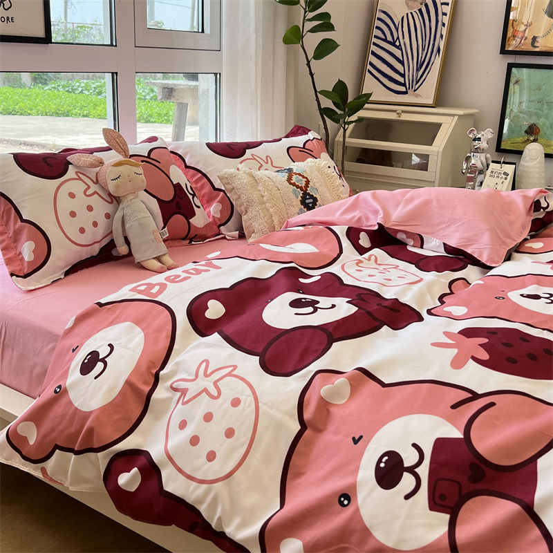 Cartoon Anime Polyester Bedding Set – 4-Piece Soft & Cozy