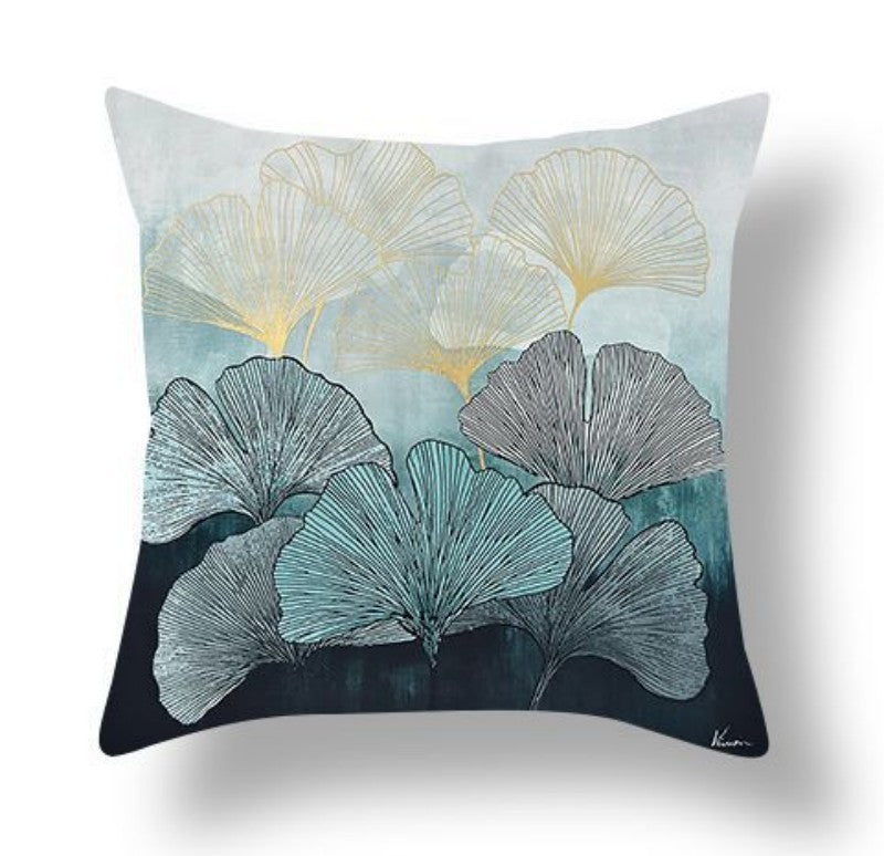 Ginkgo Leaf Printed Peach Skin Velvet Pillowcase