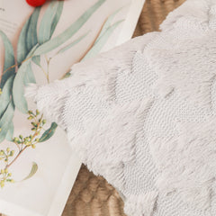 Cozy Plush Minimalist Pillowcase